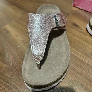 Taxi Grils Glittery Pink Kids Sandals size 4